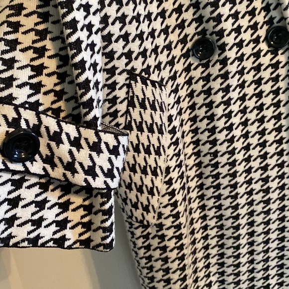 Zara Jacket - Picture 3 of 3